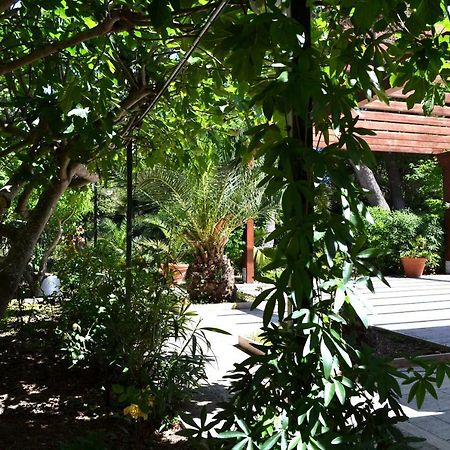 Porticciolo Bed & Breakfast ตารันโต ภายนอก รูปภาพ