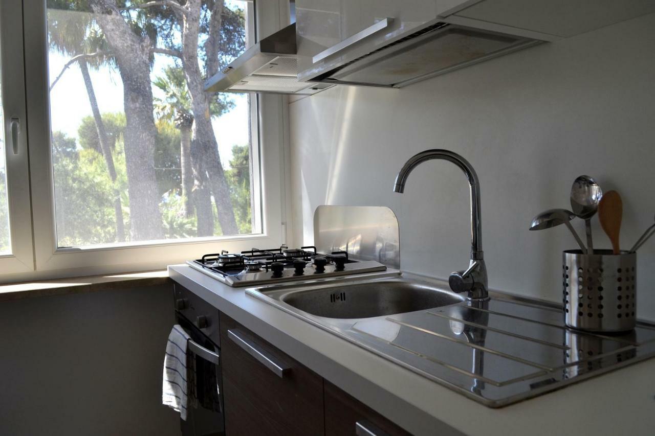 Porticciolo Bed & Breakfast ตารันโต ภายนอก รูปภาพ